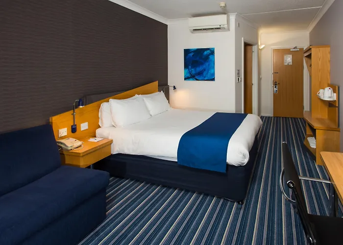 Holiday Inn Express Birmingham - Snow Hill By Ihg